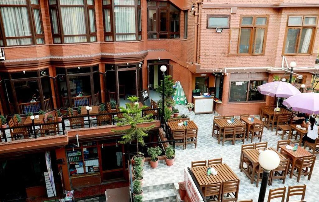 Hotel Access Nepal Katmandú Exterior foto