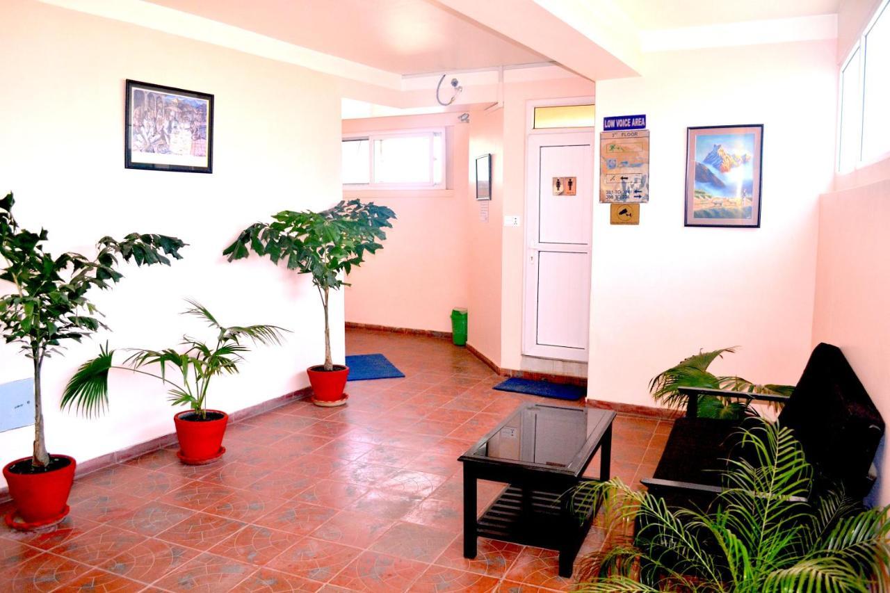 Hotel Access Nepal Katmandú Exterior foto